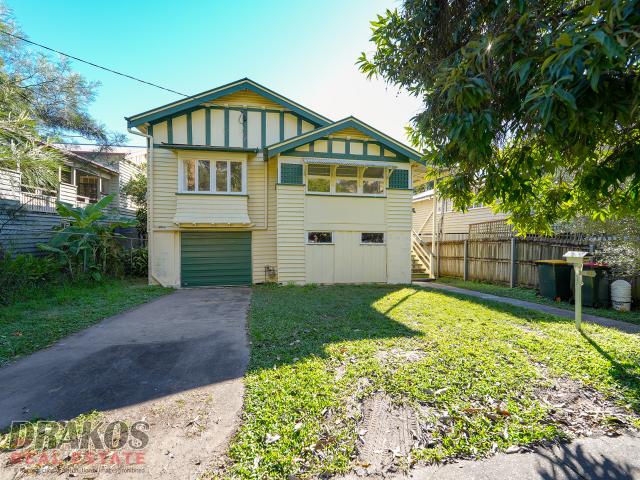 House for sale in Highgate Hill