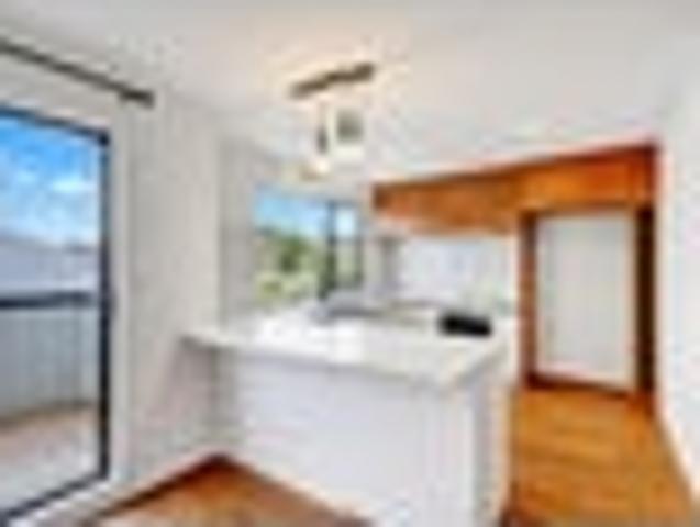 Townhouse for sale in New Lynn, Oroua County