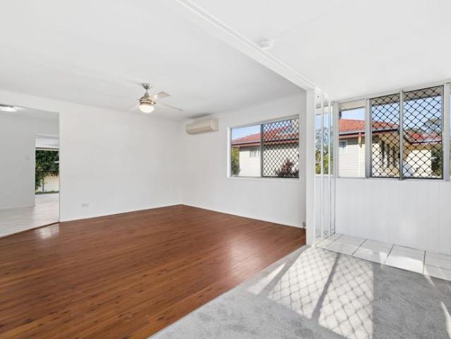House for rent in Strathpine, Greater Brisbane