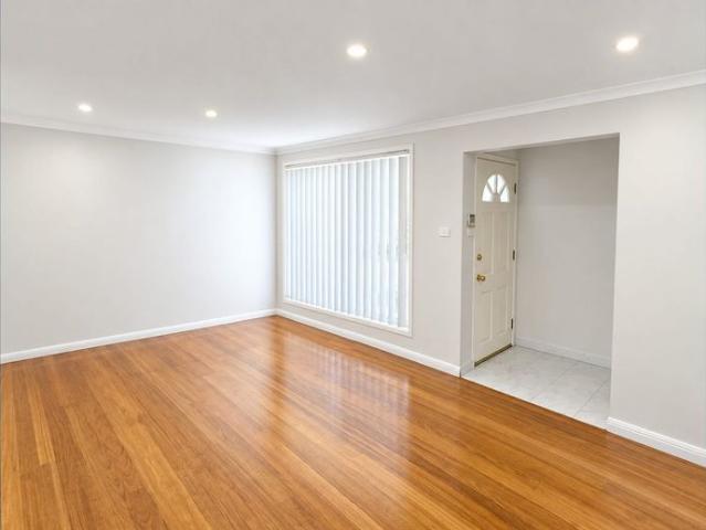 House for rent in Hinchinbrook, Sydney