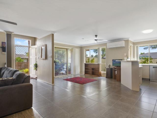 House for rent in Varsity Lakes, Gold Coast City