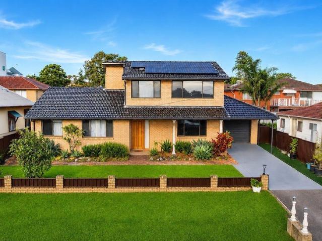House for sale in Long Jetty, New South Wales