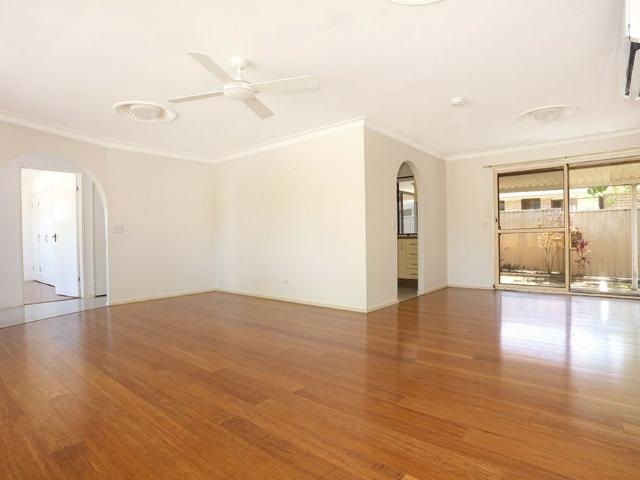 House for rent in Mermaid Waters, Gold Coast City
