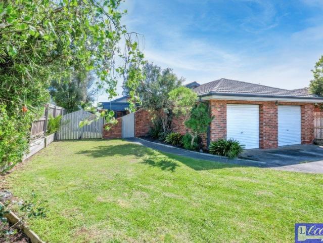 House for sale in Somerville, Melbourne