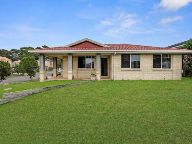 House for sale in Blue Haven, New South Wales
