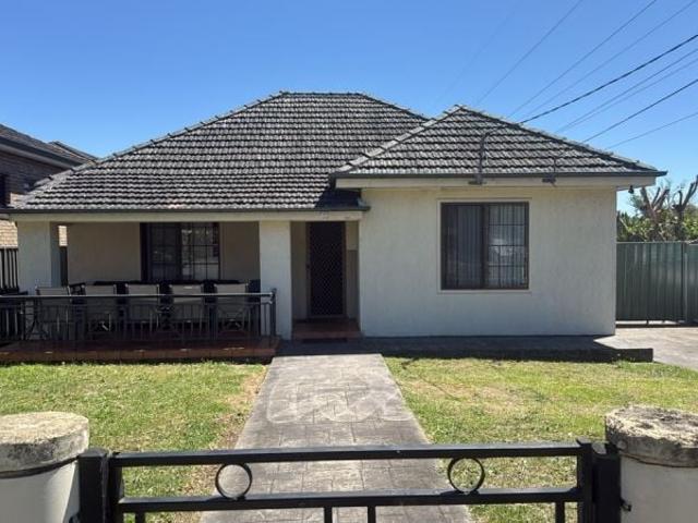 House for rent in Greenacre, Sydney