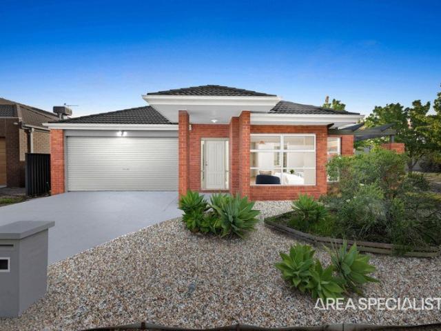 House for sale in Lakeside Estate, Melbourne