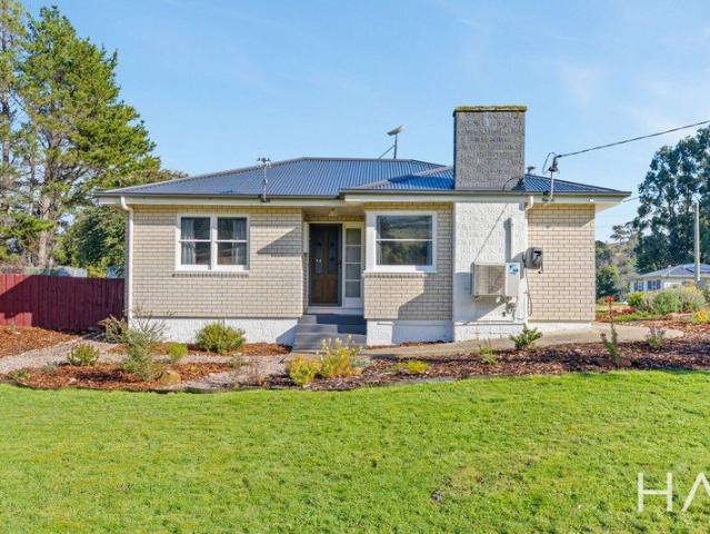 House for sale in Geeveston, Tasmania