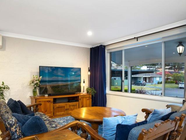 House for rent in Umina Beach, Woy Woy