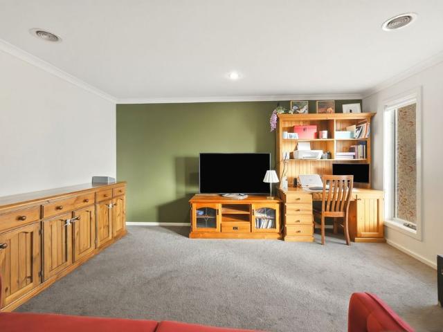 House for rent in Maddingley, Victoria