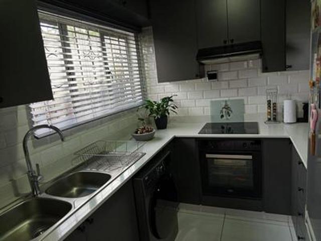 House for sale in Mount Moreland, Kwazulu-natal