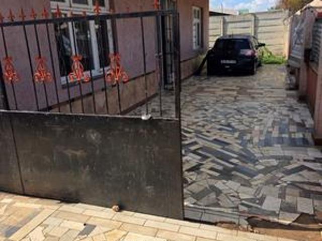 House for rent in Vosloorus, Gauteng