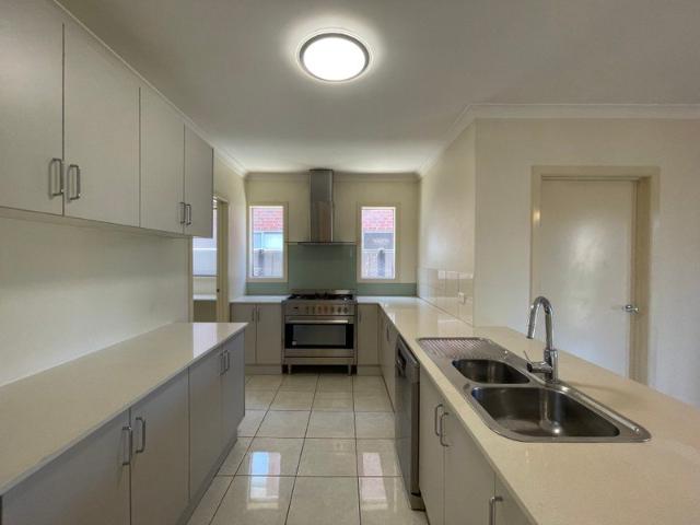 House for rent in Innisfail, Melbourne