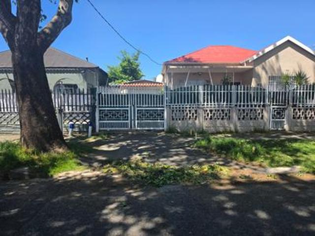 House for sale in Johannesburg, City of Johannesburg Metropolitan Municipality