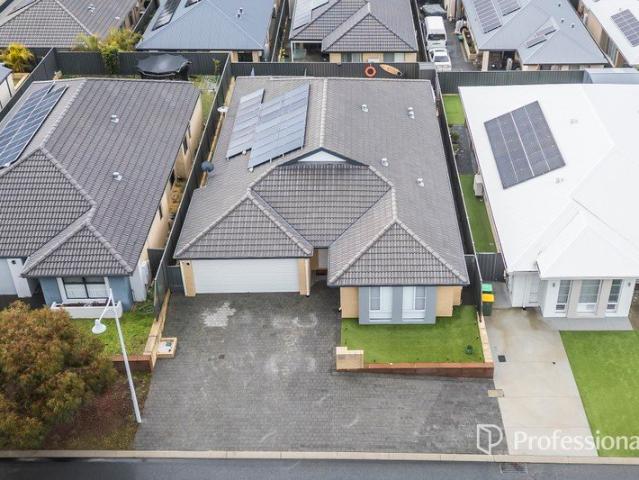 House for sale in Banksia Grove, Western Australia