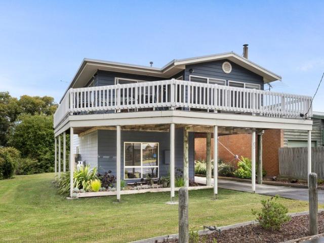 House for rent in Apollo Bay, Shire of Colac Otway