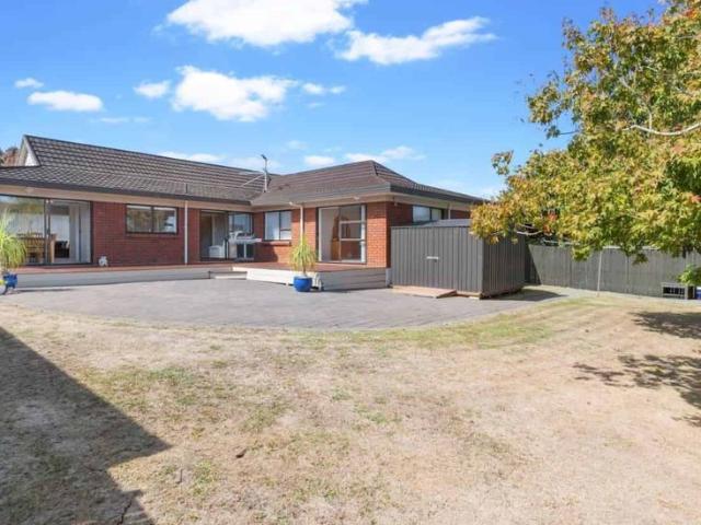 House for rent in Botany Downs, Howick