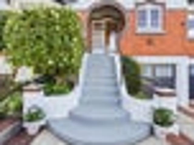 House for sale in Otakou