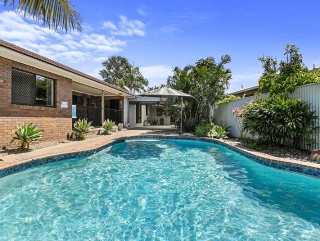 House for sale in Scarness, Hervey Bay
