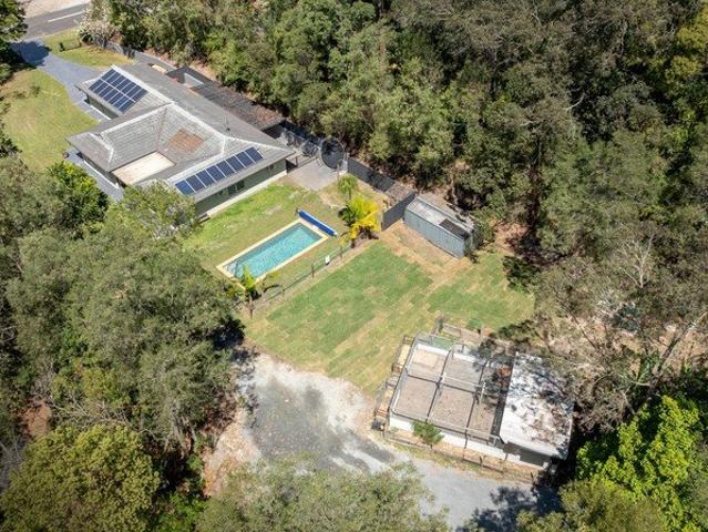 House for sale in Bonogin, Gold Coast City