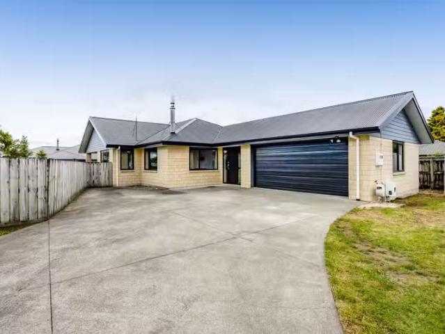 House for sale in Pembroke, Taranaki