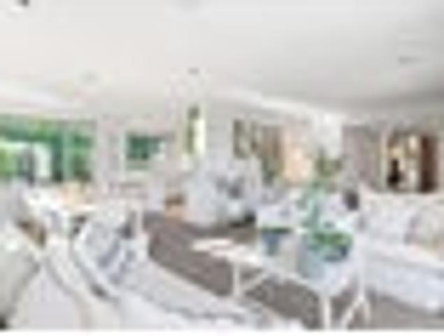 House for sale in Otakou