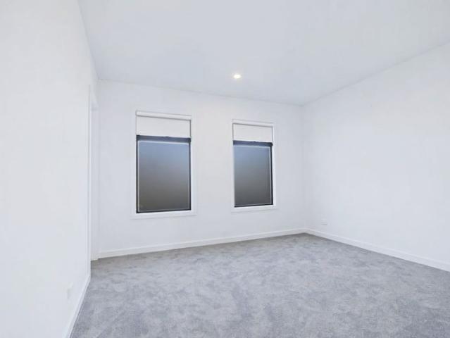Townhouse for rent in Camerons Creek, Victoria