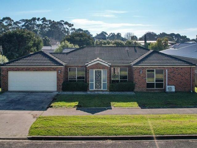 House for sale in Allansford, Victoria