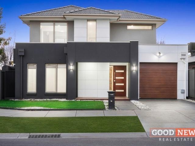Cottage for sale in Camerons Creek, Victoria