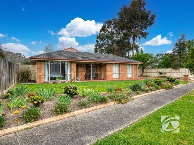 House for sale in Narre Warren South, Melbourne
