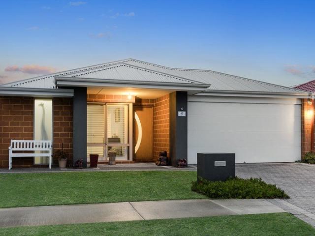 House for rent in Piara Waters, Western Australia