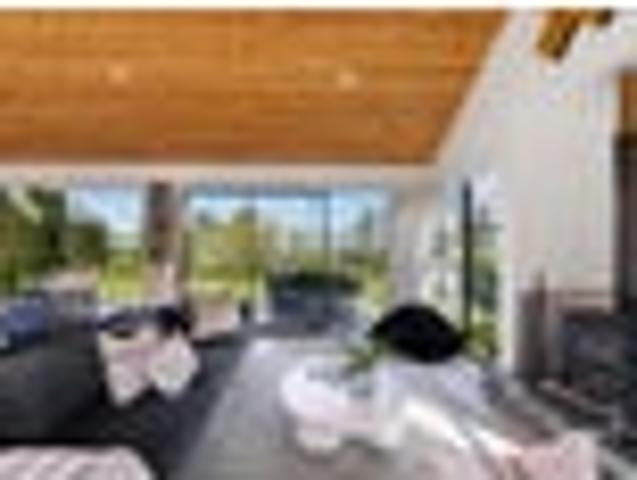 House for sale in Otakou
