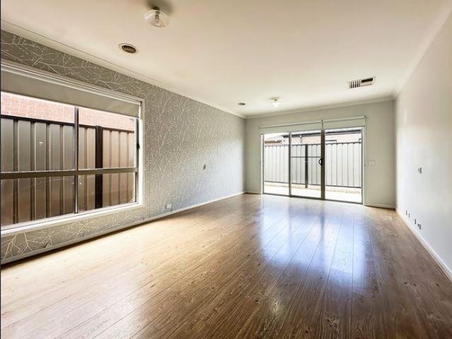 House for rent in Highlands, Melbourne