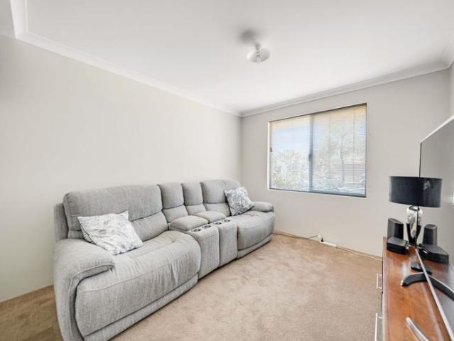 House for rent in Banksia Grove, City of Wanneroo