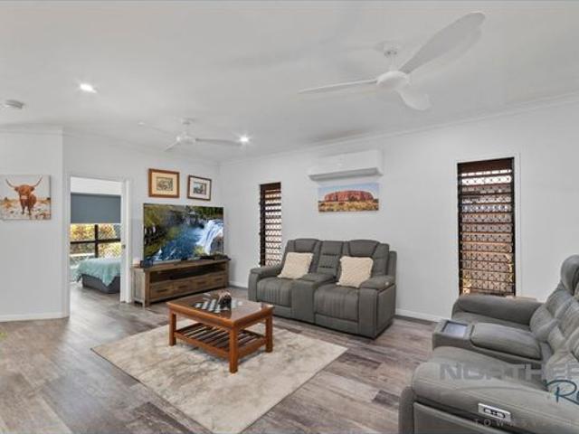 House for rent in Kirwan, Queensland