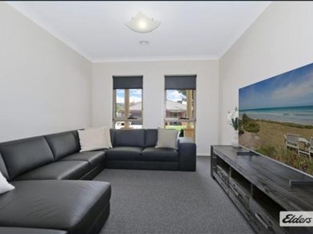 House for rent in West Wodonga, Victoria