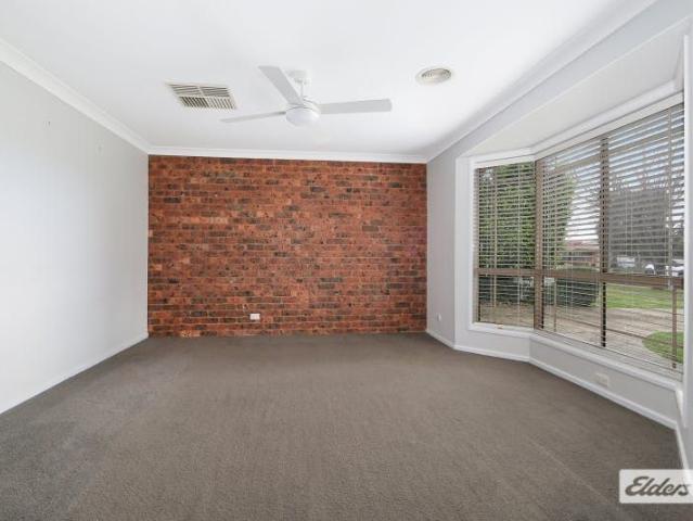 House for rent in West Wodonga, Victoria