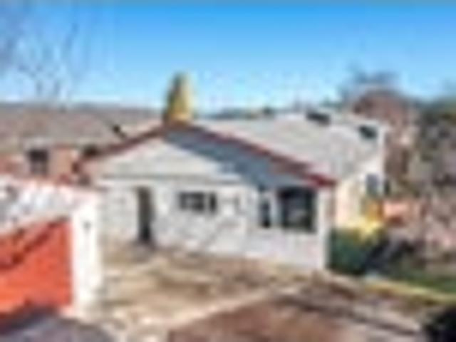 House for sale in Otakou