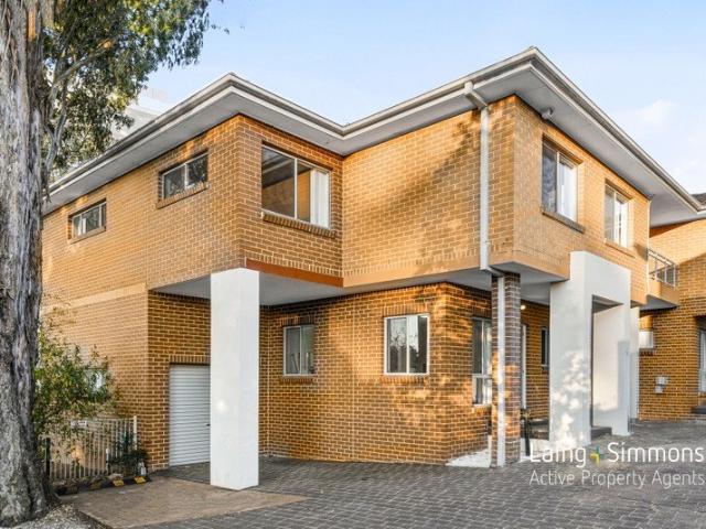 Townhouse for sale in Sydney, New South Wales