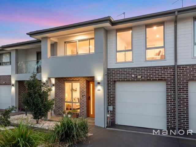 Townhouse for sale in Sydney, New South Wales