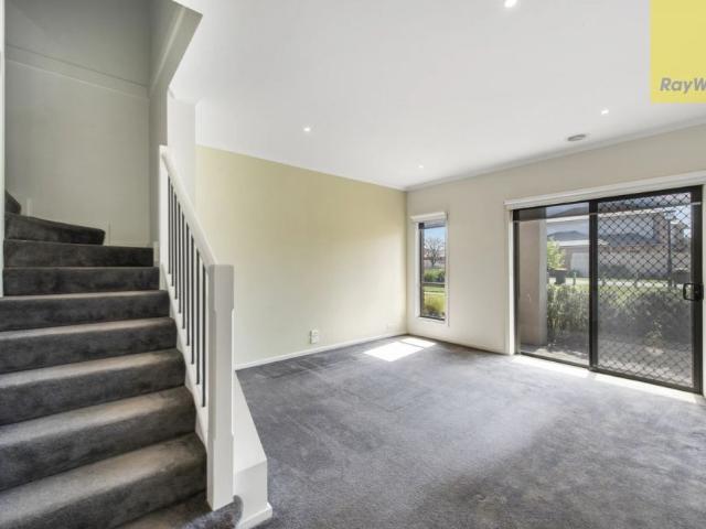 Townhouse for rent in Camerons Creek, Victoria