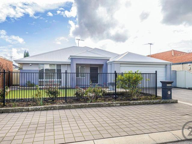 House for sale in Parklands, Western Australia