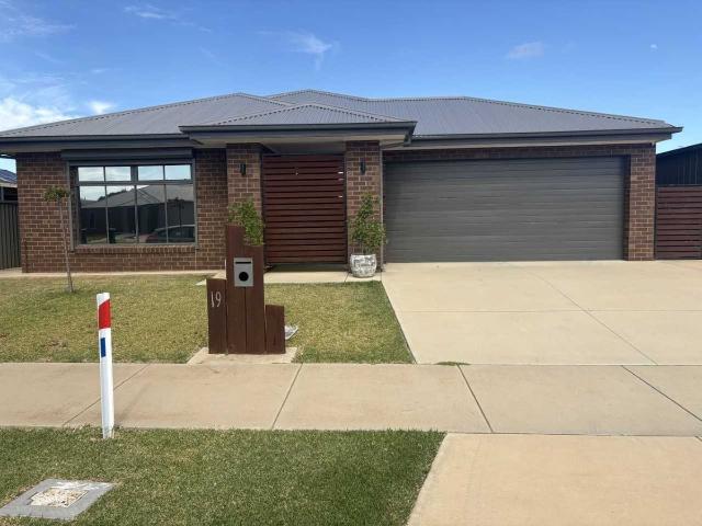 House for rent in Mooroopna, Victoria