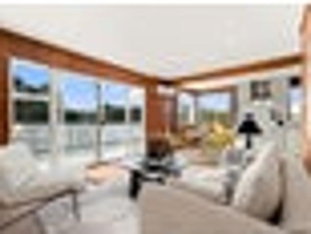House for sale in Sunnynook, Oroua County