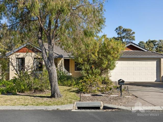 House for sale in Dalyellup, Western Australia
