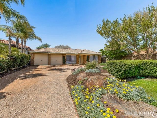 House for sale in South Morang, Melbourne