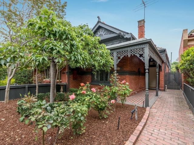 House for rent in Carlton North
