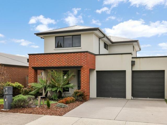 House for sale in Cowes, Bass Coast Shire