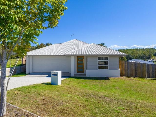 House for sale in Jones Hill, Queensland