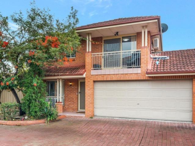 Townhouse for sale in Sydney, New South Wales
